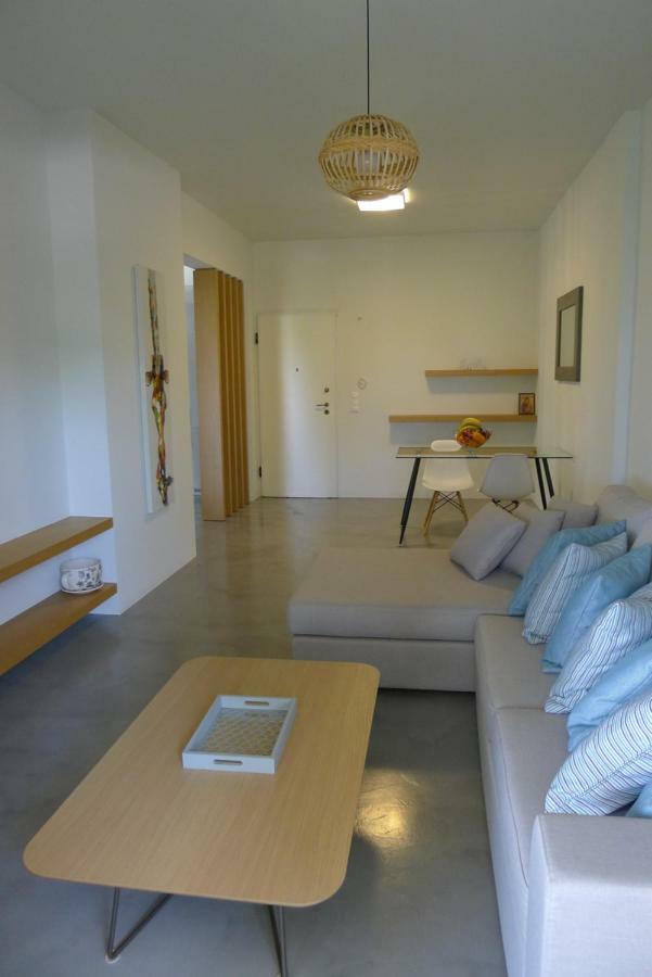 Deluxe Apartment In Vouliagmeni Atenas Exterior foto